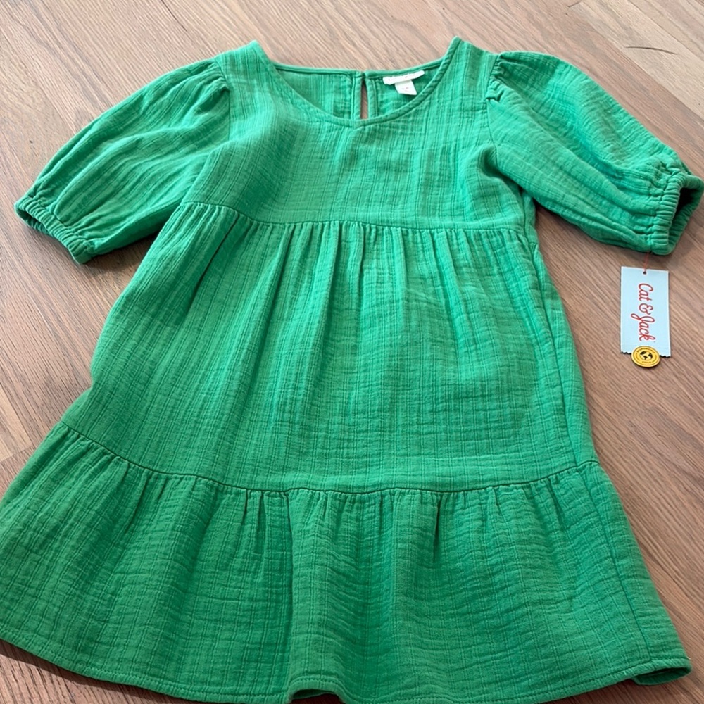 Cat & Jack Green Casual Dress